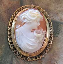 Greatly hand Carved/Signed shell 1925-1935 Beauty. Unmarked Sterling 925 Silver/Gold Vermeil Brooch.