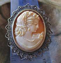 Hand carved/signed by Artist shell - 1930th - 1940th female Unmarked filigree Decorative Sterling 800 Silver Brooch.