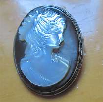 Superiorly carved/signed Light on Dark Mother Pearl set of Silver/Gold Brooch/Pendant & 2 little marcasite earrings.